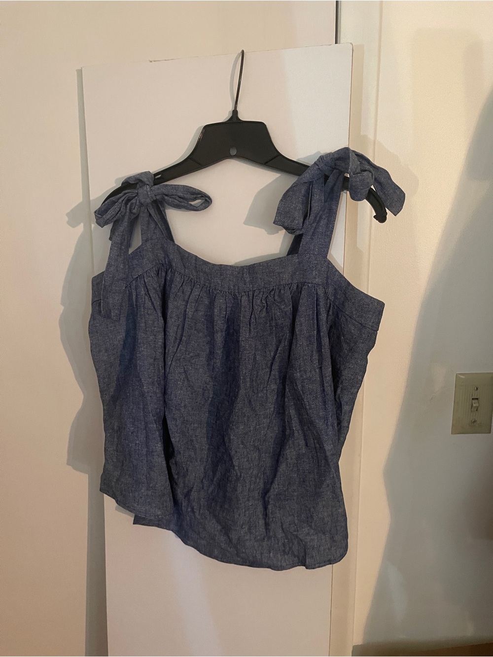 a.n.a Chambray Tie-Shoulder Tank Top in Blue